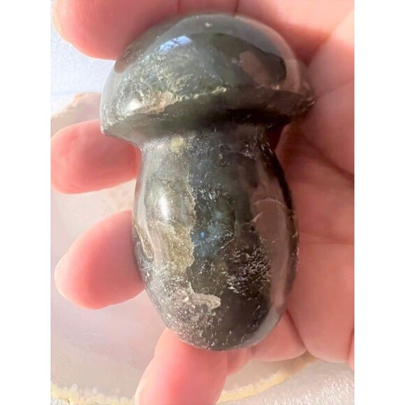 Labradorite Mushroom Carving - Picture 2 of 4
